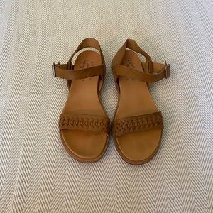 Kork-Ease leather flat sandals sz 7